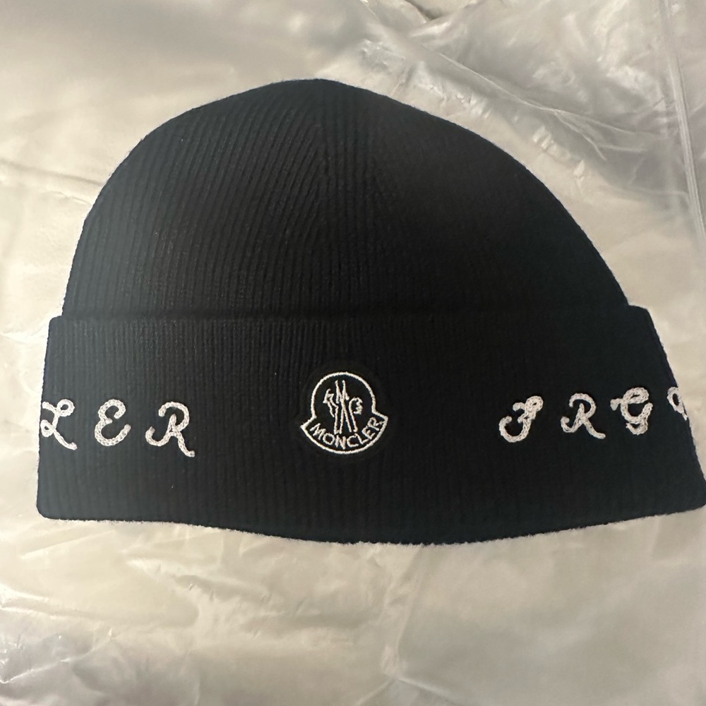 Berretto tricot moncler hat BRAND NEW - Picture 7 of 7
